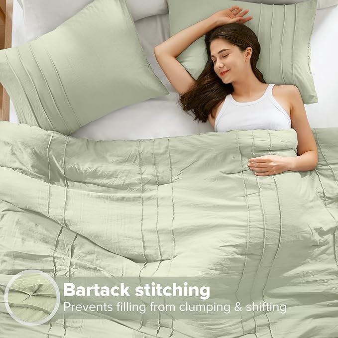 Comfort Spaces Sage Full Size Comforter Set - 3 Pieces Pintuck Pleated Bedding Sets, All Season Lightweight, Extra Softness Pre-Washed Microfiber Full Bed Set, Shams, Full