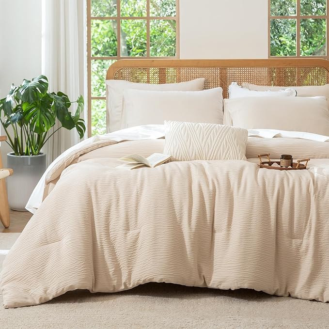 King Size Comforter Set Beige, 3 Pieces Double-Layer Crinkle Gauze Soft Bedding for All-Season Lightweight Warmth with 2 Pillowcases