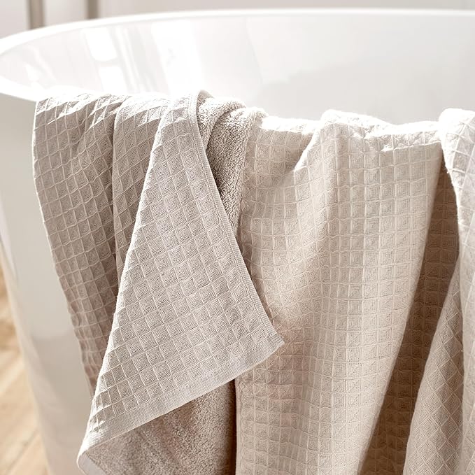 UCHINO Waffle Twist Cotton Weave Washcloth Towel for Bathroom Lightweight Absorbent Quick Dry Honeycomb Texture Solid Terry Loop Reverse 13" x 13", 1 Wash Cloth, Linen