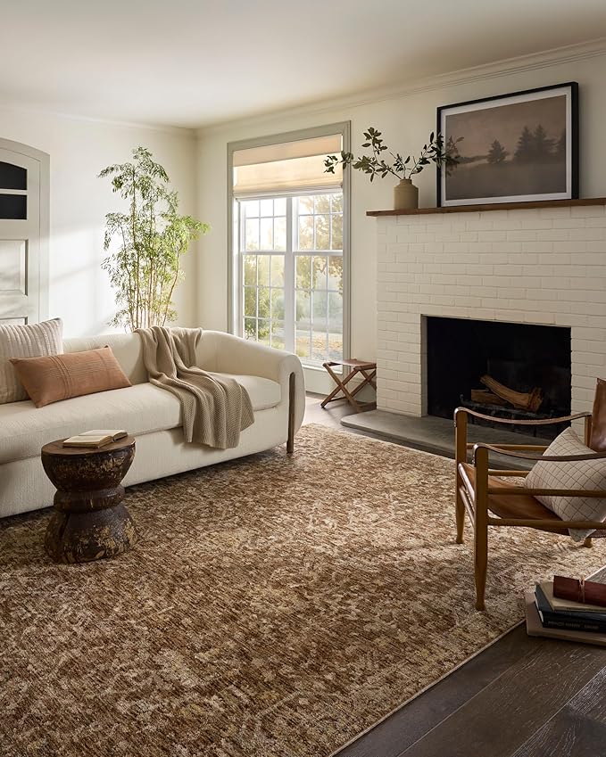 Loloi Magnolia Home by Joanna Gaines Junie Collection JUE-01 Clay/Natural 9'-6" x 9'-6", .38" Pile Height, Round Area Rug