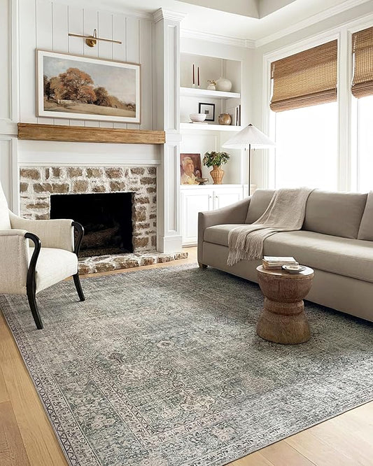 Loloi Chris Loves Julia Jules Collection JUL-08 Emerald/Antique Ivory 3'-6'' x 5'-6'', .13" Pile Height, Accent Rug