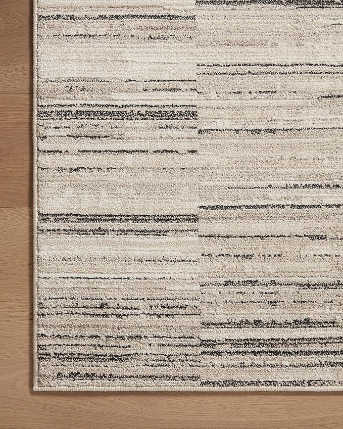 Loloi Darby Collection DAR-01 Charcoal/Sand 2'-7" x 8'-0" Runner Rug