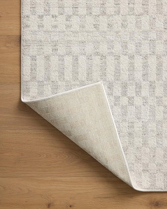 Loloi Kamala Collection KAM-05 Ivory/Grey 2'-7" x 10'-0" Runner Rug