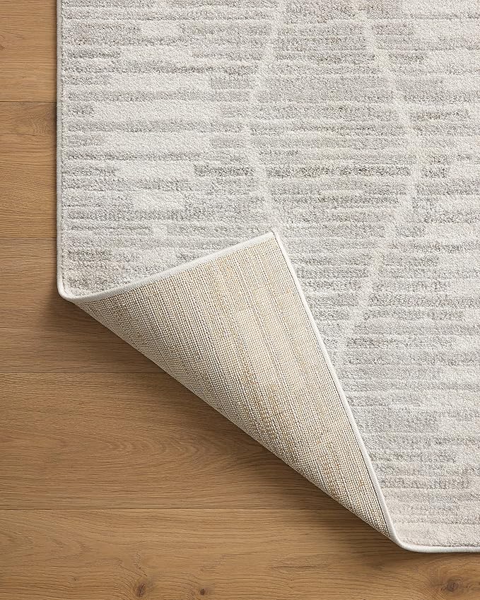 Loloi Kamala Collection KAM-02 Ivory/Silver 7'-10" x 10' Area Rug