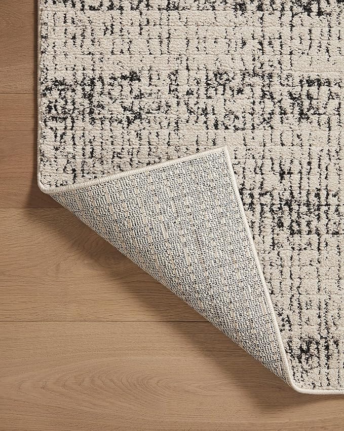 Loloi Darby Collection DAR-02 Oatmeal/Charcoal 2'-7" x 10'-0" Runner Rug